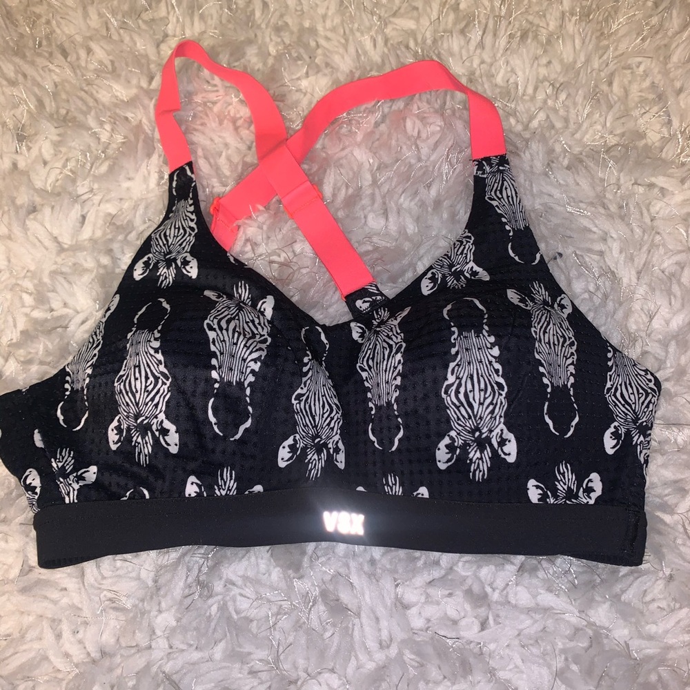 VS Padded Sports Bra